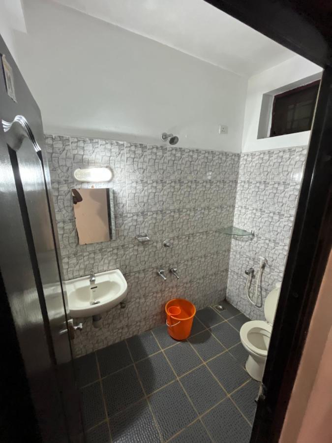 Tower 21 Regency Hotel Kochi 外观 照片